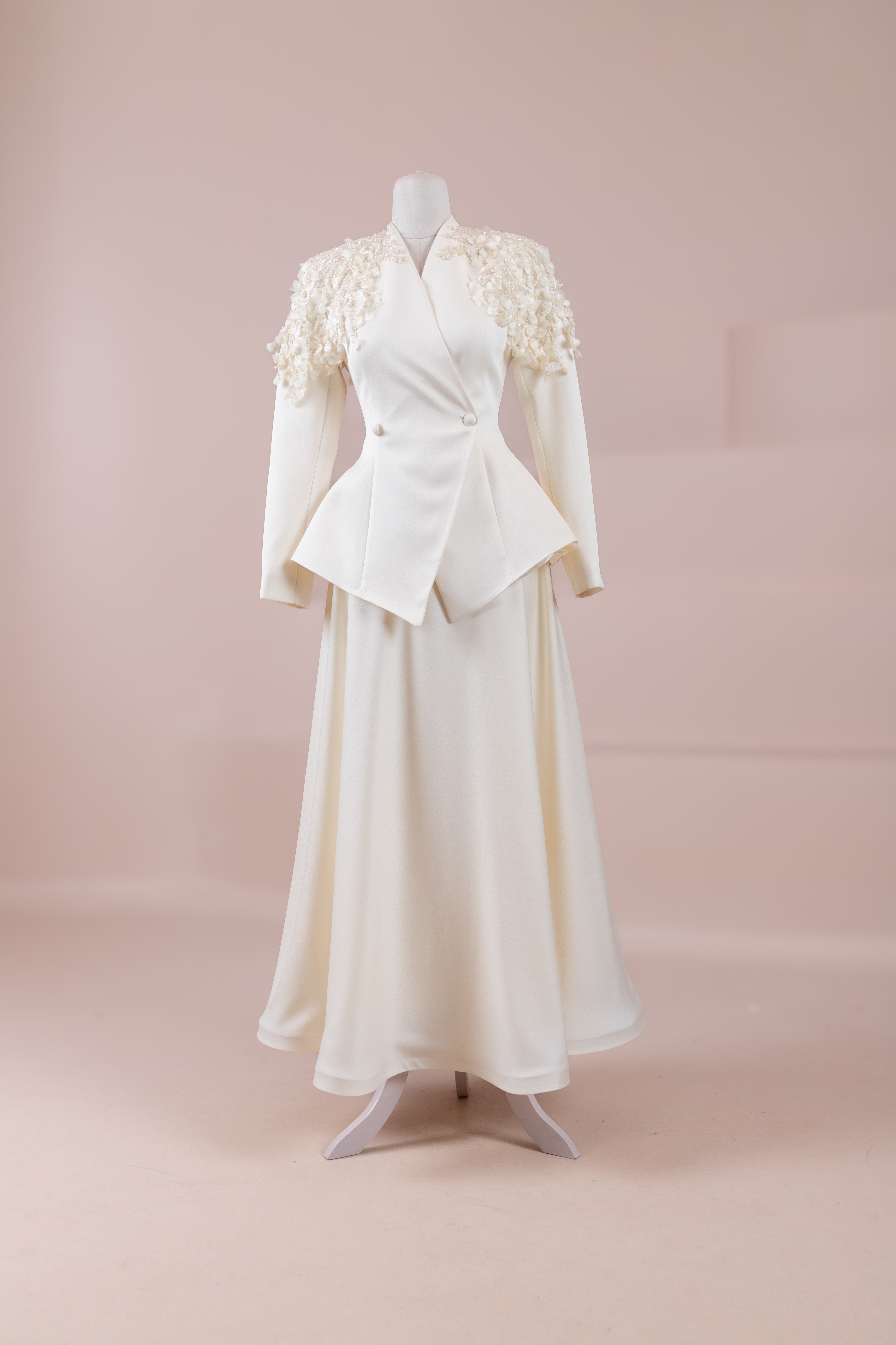 Khadija Bedecktes Abendkleid