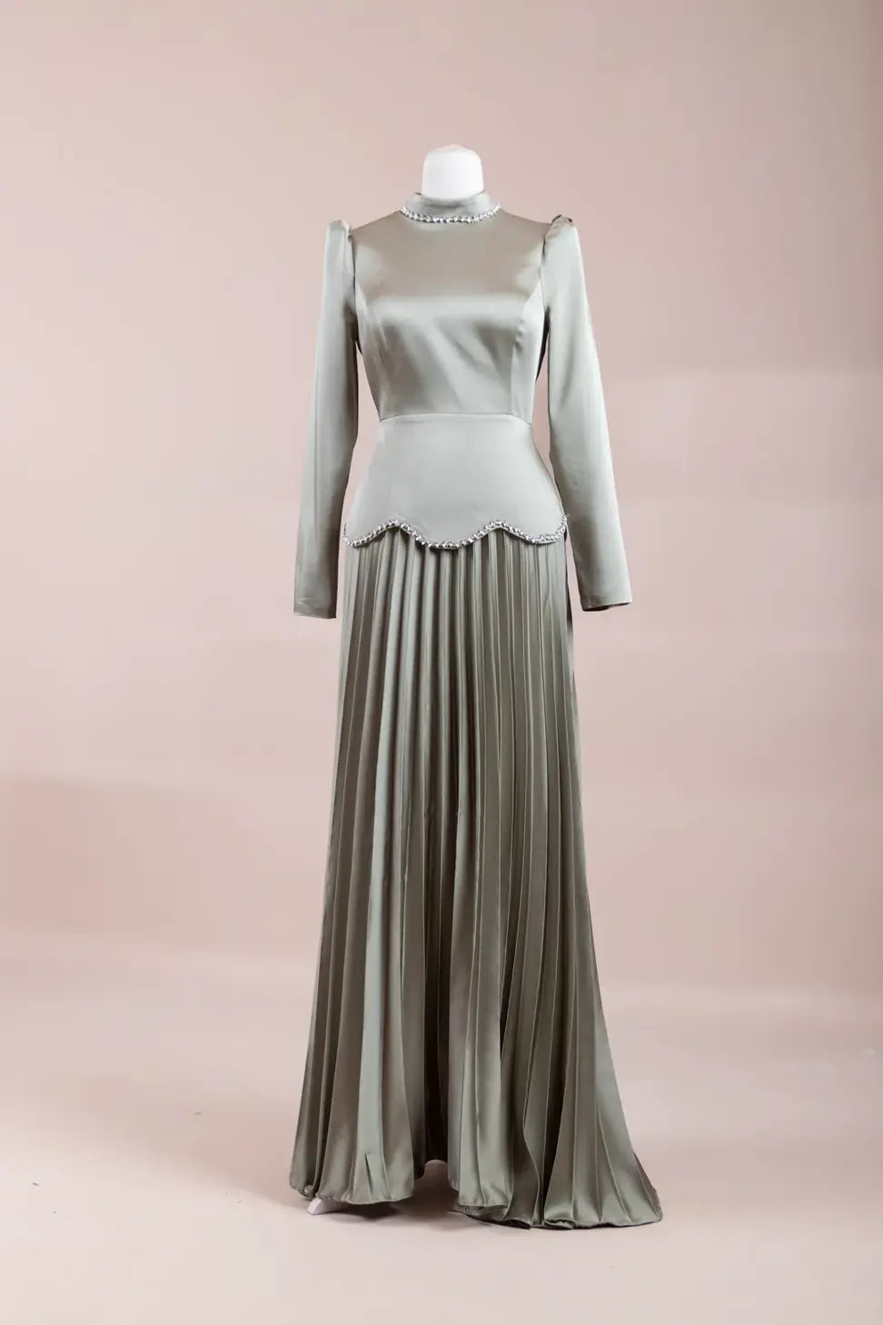 Lolita Tesettür Abiye.