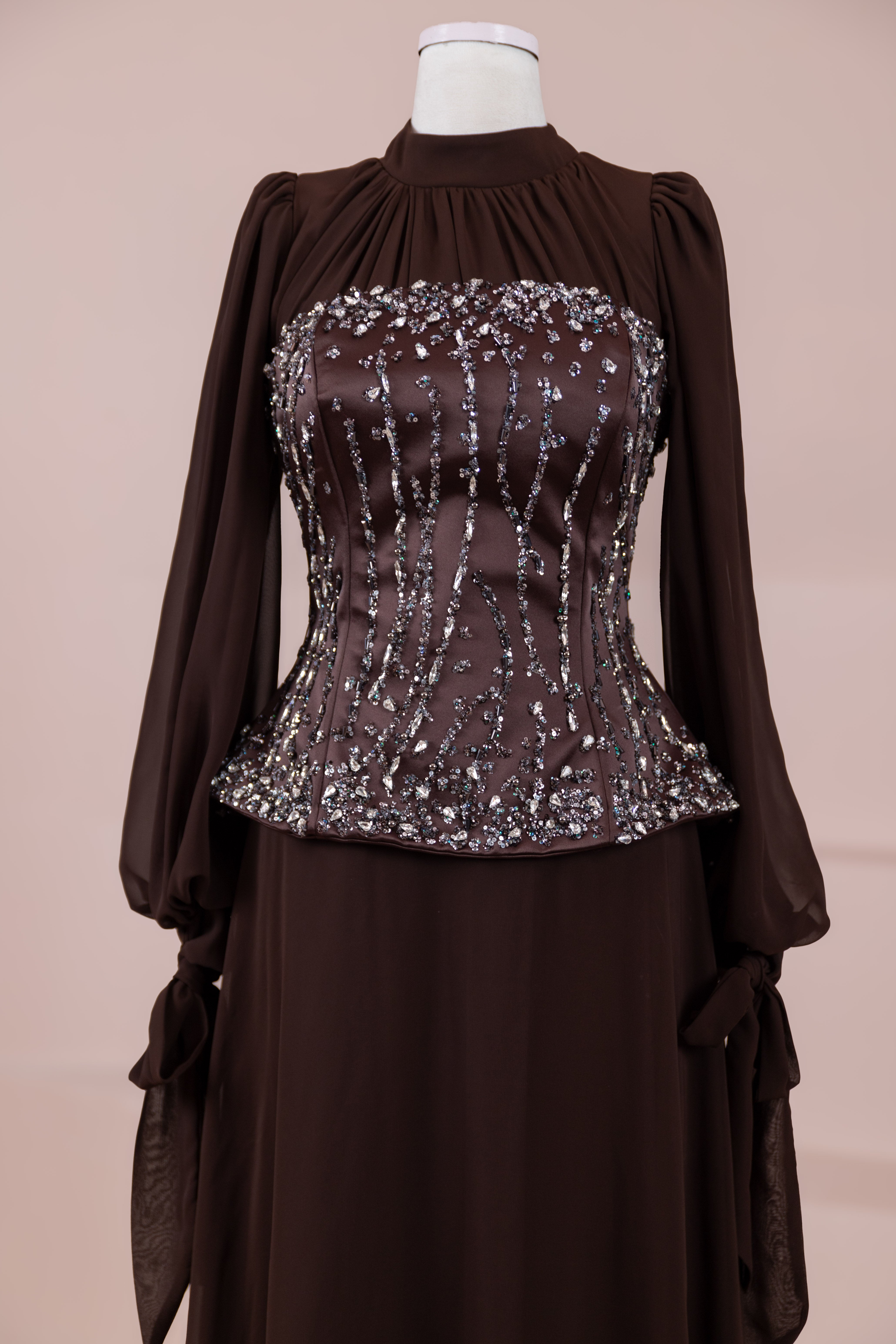 Vaelis Bedeckendes Festkleid