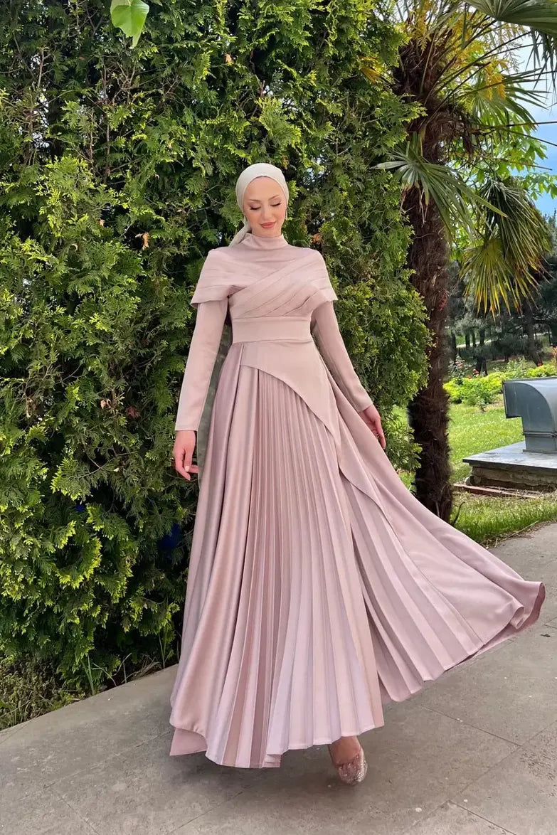 Süeda Tesettür Abendkleid