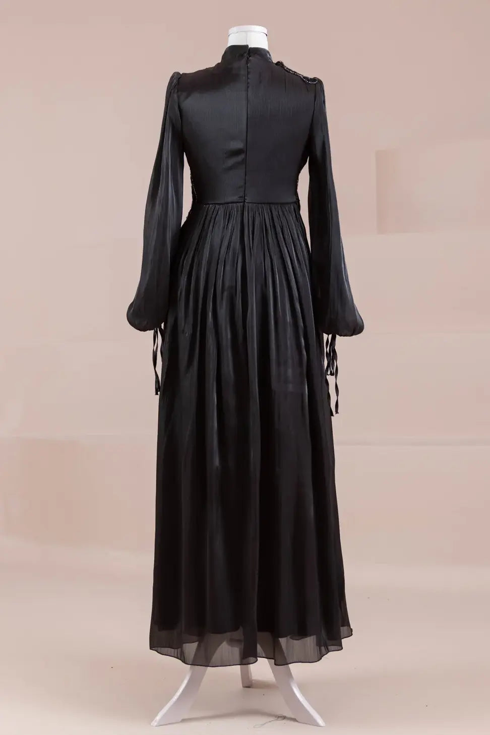 Rovi Tesettür Abiye.