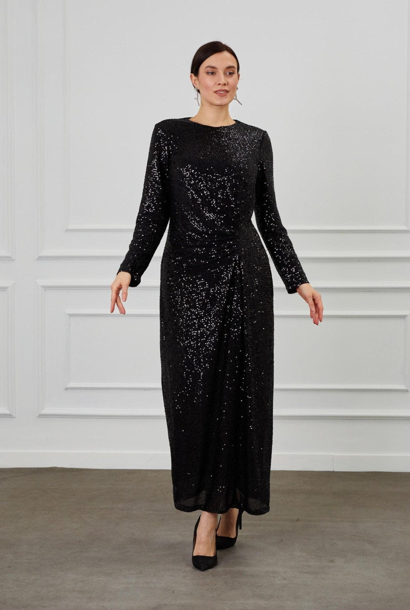 Siyah Payetli Büzgü Detay Tesettür Elbise - FioraofDress - tesettur - abiye - 44 - hijab - evening - dress
